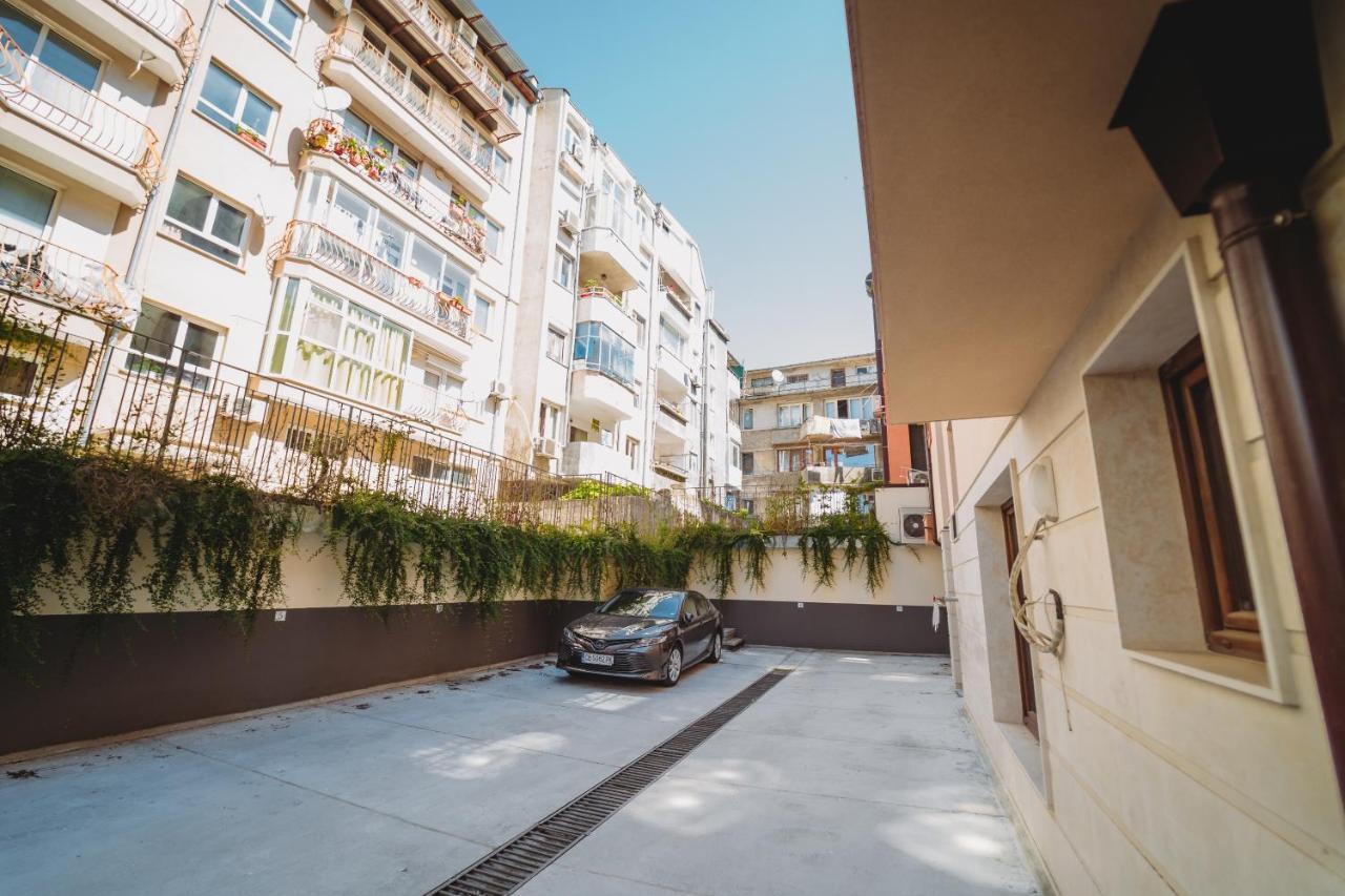 Andreya'S Sea Apartment-Beach, Sea Garden ,Old Town, Free Parking, Free Evcharging Station ヴァルナ エクステリア 写真